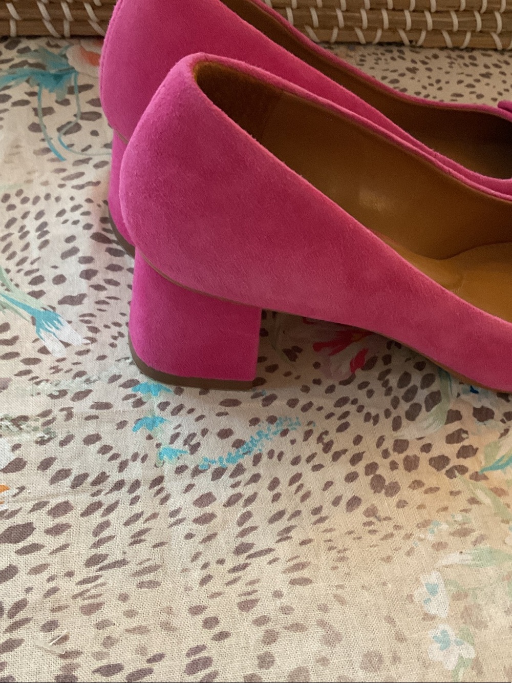 Talbots Pink Suede Block Heel Pumps with Covered Buckle - Picture 4 of 8